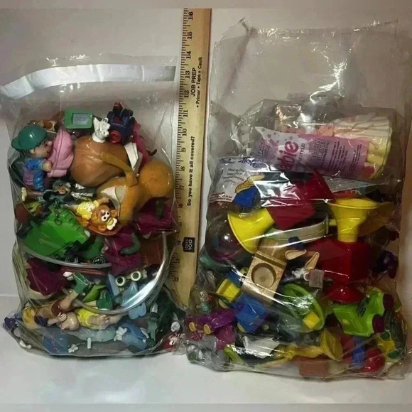 LARGE Vintage Mixed Lot of Fast Food Toys From 1980s-1990s, MEGA LOT!! - Picture 14 of 15